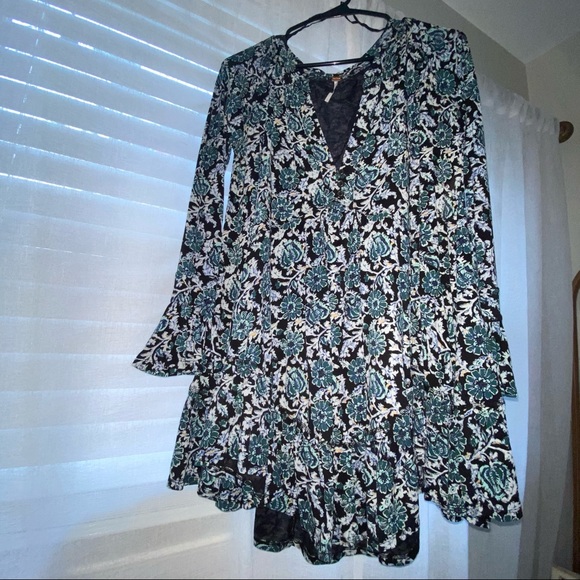 Free People Ruffle Tunic Top - Picture 2 of 4